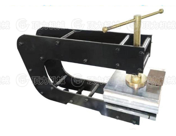 XBG-1型電熱式膠帶修補(bǔ)器.jpg XBG-1型電熱式膠帶修補(bǔ)器.jpg