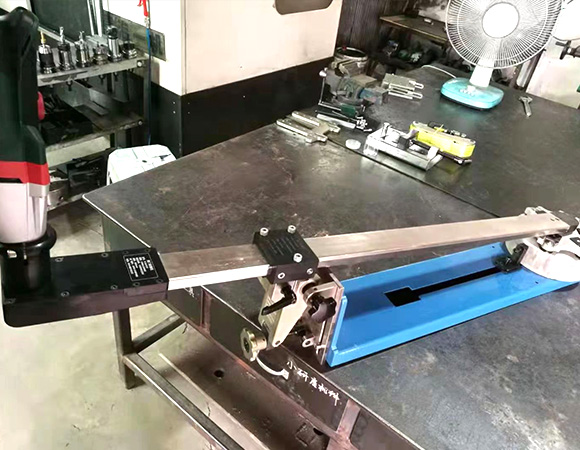 300型鏈條傳動研磨機(jī)